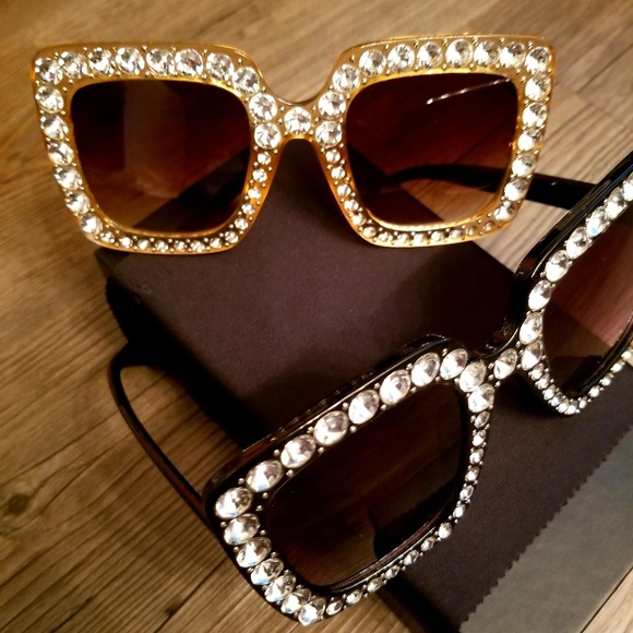 Crystal Rimmed Sunglasses Gold/Black - Picture 2 of 3